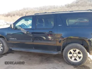 2014 GMC Yukon XL SLT with VIN 1GKS2KE79ER238831, listed as a IAAI auction lot 41767472 with 284,596 mi miles. Bid and sale history available at carsss.com. Image 14.