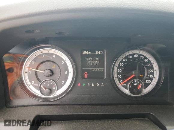 2015 Ram 2500 Big Horn with VIN 3C6UR5DJ0FG697348, listed as a Copart auction lot 54125435 with 128,392 mi miles and Clean title. Bid and sale history available at DreamBid. Image 9.