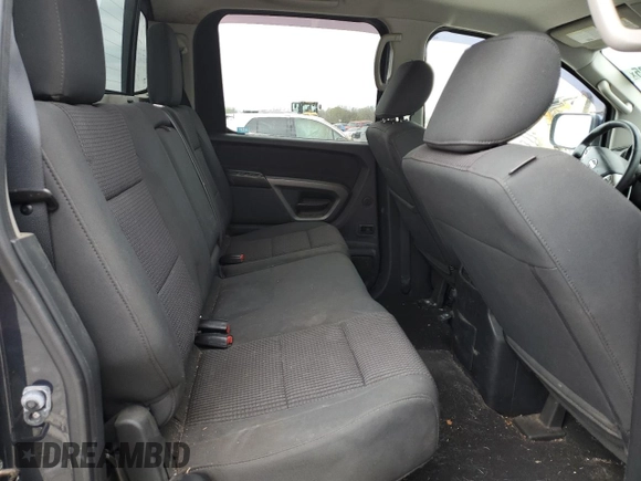 2015 Nissan Titan SV with VIN 1N6AA0EC9FN500624, listed as a Copart auction lot 50982985 with 128,976 mi miles and Salvage title. Bid and sale history available at DreamBid. Image 10.