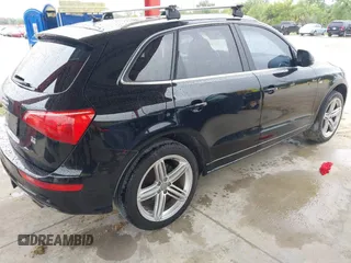 2010 Audi Q5 Prestige with VIN WA1WKAFP9AA075204, listed as a IAAI auction lot 42819760 with 207,039 mi miles and . Bid and sale history available at DreamBid. Image 4.