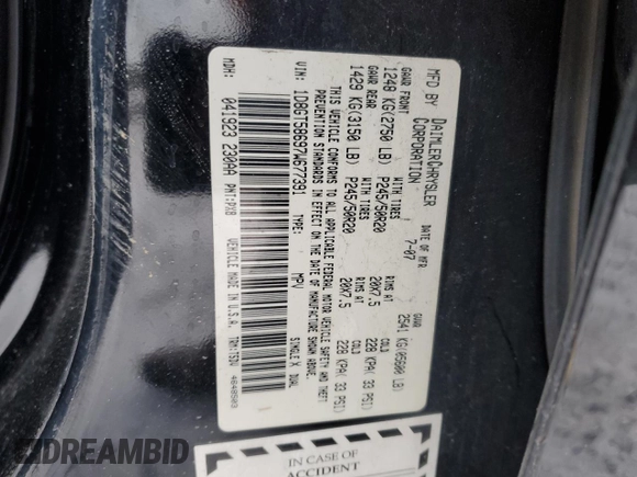 2007 Dodge Nitro R/T z VIN 1D8GT58697W677391, wystawiony jako Copart lot #46142865 z przebiegiem 193 050 mil mil oraz Szkoda całkowita • Salvage title. Historia ofert i sprzedaży dostępna na DreamBid. Obrazek 13.