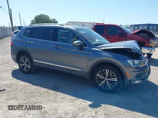 2018 Volkswagen Tiguan SEL z VIN 3VV3B7AXXJM205725, wystawiony jako IAAI lot #42285557 z przebiegiem 83 644 mil mil oraz . Historia ofert i sprzedaży dostępna na DreamBid. Obrazek 1.