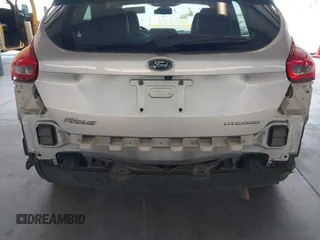 2017 Ford Focus Titanium z VIN 1FADP3N2XHL288103, wystawiony jako IAAI lot #42573844 z przebiegiem 128 952 mil mil oraz . Historia ofert i sprzedaży dostępna na DreamBid. Obrazek 6.