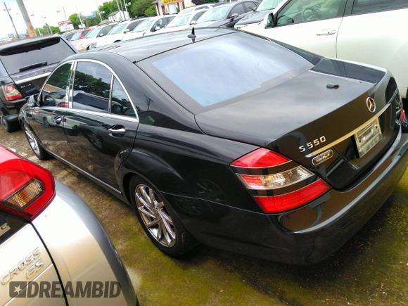 2007 Mercedes-Benz S 550 with VIN WDDNG71XX7A072453, listed as a IAAI auction lot 42201163 with 155,116 mi miles and . Bid and sale history available at carsss.com. Image 3.