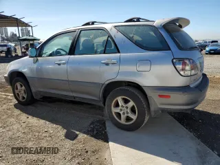 2001 Lexus RX 300 with VIN JTJGF10U110084110, listed as a Copart auction lot 77152374 with 268,127 mi miles and Clean Title. Bid and sale history available at carsss.com. Image 2.