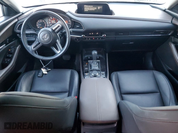 2020 Mazda CX-30 Premium with VIN 3MVDMAEMXLM102106, listed as a Copart auction lot 82964204 with 31,777 mi miles and Salvage title. Bid and sale history available at DreamBid. Image 8.