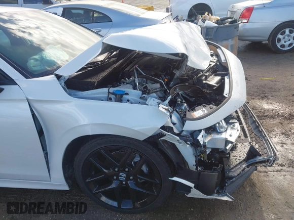 2025 Honda Civic Sport z VIN 2HGFE2F56SH564066, wystawiony jako IAAI lot #41764082 z przebiegiem 399 mil mil oraz . Historia ofert i sprzedaży dostępna na DreamBid. Obrazek 19.
