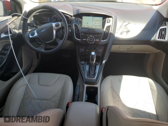 2016 Ford Focus Electric z VIN 1FADP3R4XGL203321, wystawiony jako Copart lot #49540014 z przebiegiem 31 348 mil mil oraz Nie do naprawy. Historia ofert i sprzedaży dostępna na DreamBid. Obrazek 8.