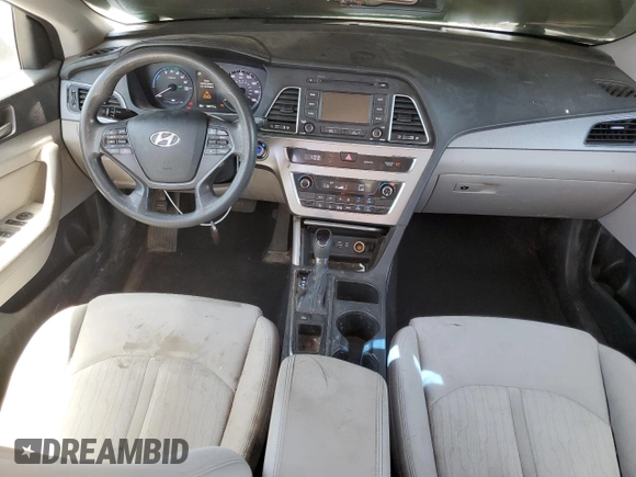 2016 Hyundai Sonata Hybrid SE with VIN KMHE24L11GA008782, listed as a Copart auction lot 61579313 with 159,171 mi miles. Bid and sale history available at carsss.com. Image 8.