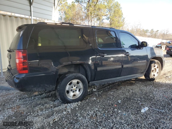2013 Chevrolet Suburban LT with VIN 1GNSKJE72DR358577, listed as a Copart auction lot 43087235 with 184,522 mi miles and Salvage Title. Bid and sale history available at carsss.com. Image 3.