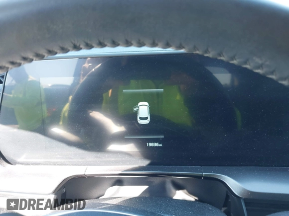 2023 Kia Telluride LX z VIN 5XYP2DGC2PG394637, wystawiony jako IAAI lot #41697582 z przebiegiem 19 836 mil mil oraz . Historia ofert i sprzedaży dostępna na DreamBid. Obrazek 7.