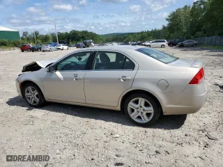 2010 Mercury Milan with VIN 3MEHM0HA1AR638813, listed as a Copart auction lot 63284734 with 127,636 mi miles and Salvage Title. Bid and sale history available at carsss.com. Image 2.