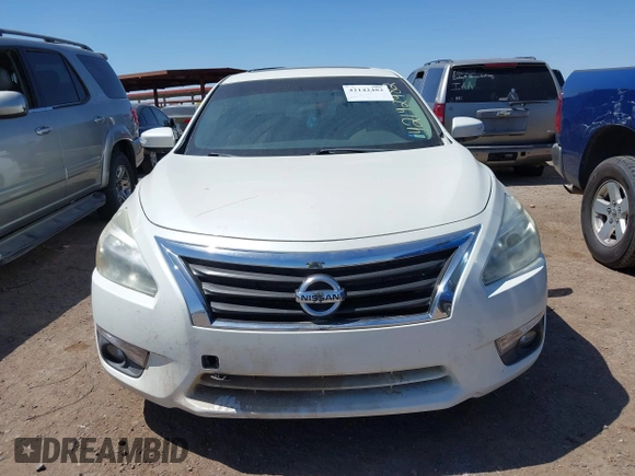 2014 Nissan Altima SV with VIN 1N4AL3AP0EC287716, listed as a IAAI auction lot 42142482 with 119,861 mi miles and . Bid and sale history available at DreamBid. Image 6.