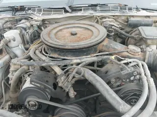 1986 Chevrolet Camaro Z28 Sport z VIN 1G1FP87H7GL189909, wystawiony jako IAAI lot #43264775 z przebiegiem 58 175 mil mil oraz . Historia ofert i sprzedaży dostępna na DreamBid. Obrazek 12.