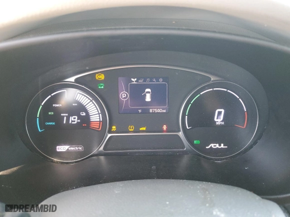 2018 Kia Soul EV EV with VIN KNDJP3AE5J7033208, listed as a Copart auction lot 48403045 with NaN miles and Clean Title. Bid and sale history available at carsss.com. Image 9.