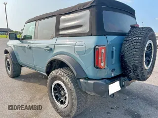 2022 Ford Bronco с VIN 1FMEE5DP3NLB62749, выставлен на аукционе Copart как лот 58267595 с пробегом 59 444 миль миль и Списание • Salvage title. История ставок и продаж доступна на DreamBid. Изображение 3.