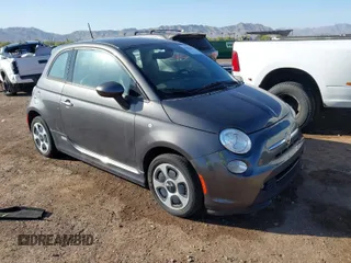 2016 FIAT 500e with VIN 3C3CFFGE5GT211065, listed as a IAAI auction lot 42001992 with 29,848 mi miles. Bid and sale history available at carsss.com. Image 1.