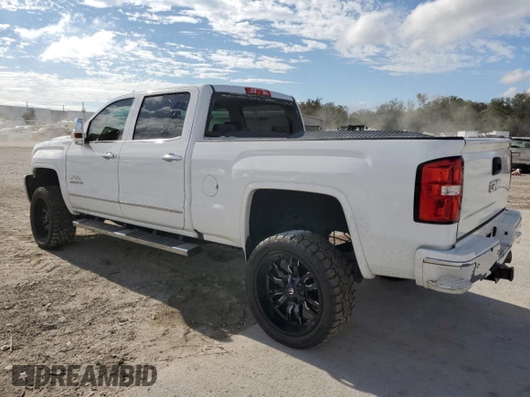 2018 GMC Sierra 2500HD SLT with VIN 1GT12TEYXJF156687, listed as a Copart auction lot 86760944 with 79,387 mi miles and Salvage Title. Bid and sale history available at carsss.com. Image 2.