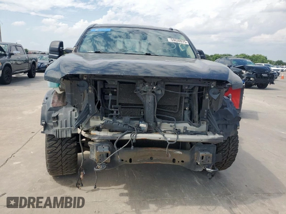 2017 Nissan Titan SV with VIN 1N6AA1E52HN575675, listed as a Copart auction lot 59639975 with 227,451 mi miles and Clean title. Bid and sale history available at DreamBid. Image 5.