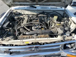 1993 Toyota Pickup DLX z VIN JT4RN93PXP5085030, wystawiony jako Copart lot #73537044 z przebiegiem 175 167 mil mil oraz Szkoda całkowita • Salvage title. Historia ofert i sprzedaży dostępna na DreamBid. Obrazek 11.