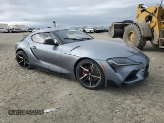 2022 Toyota GR Supra 3.0 with VIN WZ1DB0C00NW053830, listed as a Copart auction lot 45925795 with 24,385 mi miles and Salvage Title. Bid and sale history available at carsss.com. Image 4.