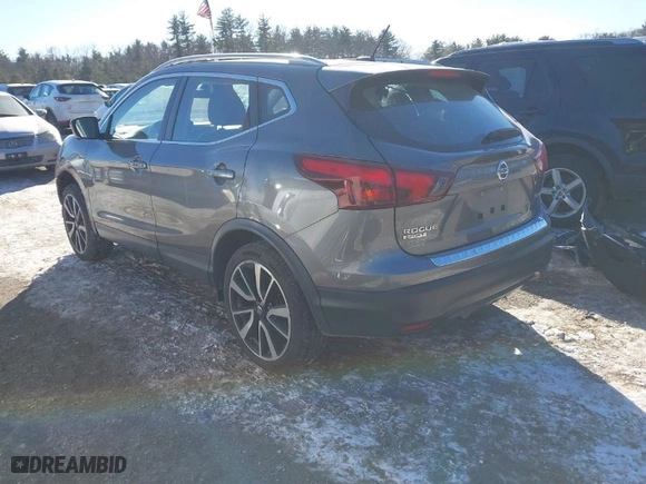 2018 Nissan Rogue Sport SV with VIN JN1BJ1CR9JW203833, listed as a IAAI auction lot 41407115 with 53,083 mi miles. Bid and sale history available at carsss.com. Image 3.
