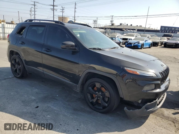 2016 Jeep Cherokee Altitude with VIN 1C4PJLCB1GW110282, listed as a Copart auction lot 54110325 with 137,978 mi miles and Clean title. Bid and sale history available at DreamBid. Image 4.