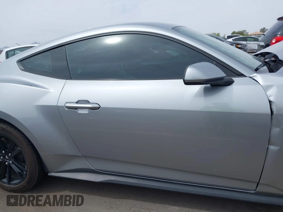 2024 Ford Mustang GT with VIN 1FA6P8CF0R5404605, listed as a IAAI auction lot 41921839 with 23,782 mi miles and . Bid and sale history available at DreamBid. Image 13.