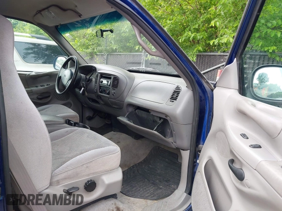 1997 Ford F-150 XL with VIN 1FTDX1866VKA77253, listed as a IAAI auction lot 42448287 with 122,540 mi miles and . Bid and sale history available at DreamBid. Image 5.