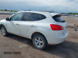 2012 Nissan Rogue S z VIN JN8AS5MV5CW370125, wystawiony jako IAAI lot #42498248 z przebiegiem 191 444 mil mil oraz . Historia ofert i sprzedaży dostępna na DreamBid. Obrazek 3.