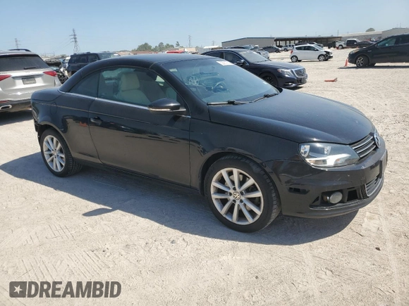 2012 Volkswagen Eos Komfort с VIN WVWBW7AH7CV007183, выставлен на аукционе Copart как лот 52561265 с пробегом 126 262 миль миль и Списание • Salvage title. История ставок и продаж доступна на DreamBid. Изображение 4.