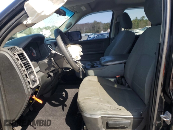 2015 Ram 1500 Express z VIN 1C6RR7FT5FS631970, wystawiony jako Copart lot #50608695 z przebiegiem Nie podano mil oraz Szkoda całkowita • Salvage title. Historia ofert i sprzedaży dostępna na DreamBid. Obrazek 7.