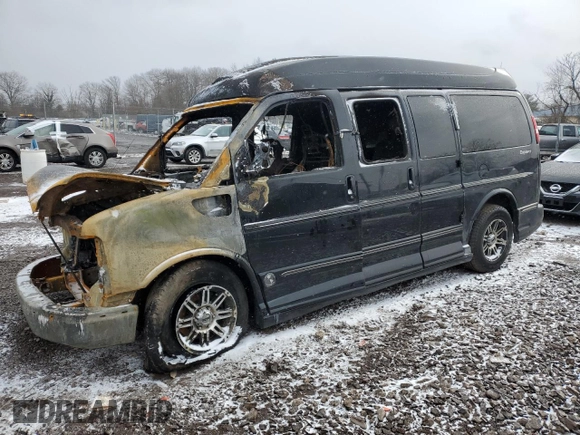2014 GMC Savana Cargo Van Upfitter with VIN 1GDS8DC41E1157444, listed as a Copart auction lot 45412915 with 0 mi miles and Salvage Title. Bid and sale history available at carsss.com. Image 1.