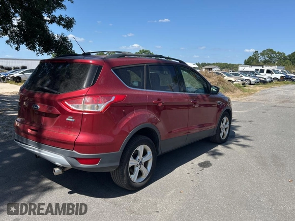 2013 Ford Escape SE with VIN 1FMCU9G95DUD25554, listed as a Copart auction lot 55523245 with 999,999 mi miles and Clean Title. Bid and sale history available at carsss.com. Image 4.