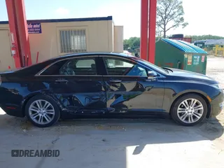 2014 Lincoln MKZ with VIN 3LN6L2G97ER824923, listed as a IAAI auction lot 41998794 with 96,847 mi miles. Bid and sale history available at carsss.com. Image 13.