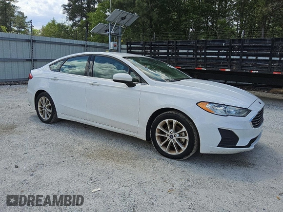 2019 Ford Fusion SE with VIN 3FA6P0HD4KR145810, listed as a Copart auction lot 45312765 with 137,414 mi miles and Clean Title. Bid and sale history available at DreamBid. Image 4.