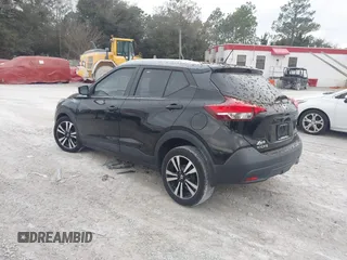 2019 Nissan Kicks S with VIN 3N1CP5CU3KL478152, listed as a IAAI auction lot 41561290 with 36,242 mi miles. Bid and sale history available at carsss.com. Image 3.