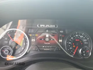 2022 Ram 1500 Big Horn z VIN 1C6SRFBT6NN117916, wystawiony jako Copart lot #61013935 z przebiegiem 43 241 mil mil oraz Szkoda całkowita • Salvage title. Historia ofert i sprzedaży dostępna na DreamBid. Obrazek 9.
