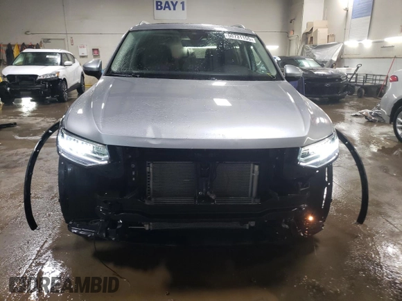 2024 Volkswagen Tiguan SE with VIN 3VVMB7AX2RM184367, listed as a Copart auction lot 50731155 with 2,744 mi miles and Salvage title. Bid and sale history available at DreamBid. Image 5.