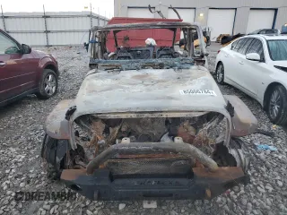 2007 Jeep Wrangler Unlimited Rubicon with VIN 1J4GA691X7L136438, listed as a Copart auction lot 85006784 with Not provided miles and Non repairable. Bid and sale history available at DreamBid. Image 5.