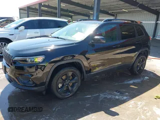 2019 Jeep Cherokee Latitude Plus with VIN 1C4PJMLB1KD465933, listed as a IAAI auction lot 42624557 with 68,045 mi miles and . Bid and sale history available at DreamBid. Image 19.