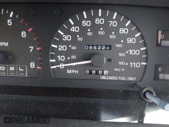 1997 Toyota T100 SR5 with VIN JT4UN24D3V0040298, listed as a IAAI auction lot 41936885 with 66,224 mi miles and . Bid and sale history available at DreamBid. Image 7.