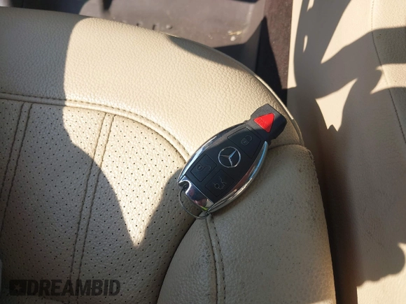 2018 Mercedes-Benz GLE 350 with VIN 4JGDA5JB4JB129369, listed as a IAAI auction lot 42388012 with 94,926 mi miles and . Bid and sale history available at DreamBid. Image 11.