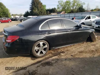 2020 Mercedes-Benz E 350 with VIN WDDZF8EBXLA734339, listed as a Copart auction lot 53854785 with 69,534 mi miles and Salvage Title. Bid and sale history available at DreamBid. Image 3.