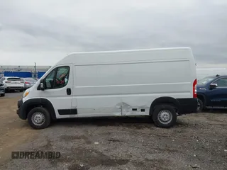 2024 Ram ProMaster Cargo Tradesman with VIN 3C6LRVDG3RE136772, listed as a IAAI auction lot 41879274 with 17,458 mi miles and . Bid and sale history available at DreamBid. Image 13.