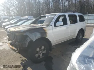 2005 Nissan Pathfinder LE with VIN 5N1AR18W85C718874, listed as a Copart auction lot 41813245 with 0 mi miles and Salvage Title. Bid and sale history available at carsss.com. Image 1.