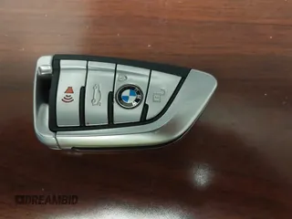 2019 BMW 5 Series 530i z VIN WBAJA5C52KBX87768, wystawiony jako IAAI lot #42029678 z przebiegiem 102 448 mil mil oraz . Historia ofert i sprzedaży dostępna na DreamBid. Obrazek 11.