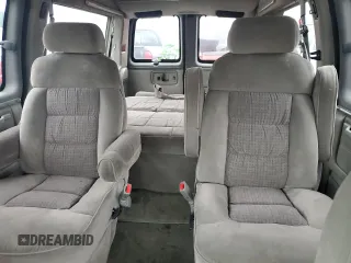 2005 Chevrolet Express Cargo Van YF7 Upfitter with VIN 1GBFG15T251269153, listed as a Copart auction lot 65033594 with 260,886 mi miles and Clean Title. Bid and sale history available at carsss.com. Image 10.