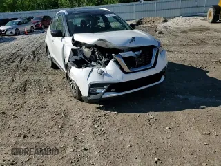 2018 Nissan Kicks SV z VIN 3N1CP5CU6JL511160, wystawiony jako Copart lot #57855315 z przebiegiem 58 173 mil mil oraz Nie do naprawy • Non repairable. Historia ofert i sprzedaży dostępna na DreamBid. Obrazek 14.