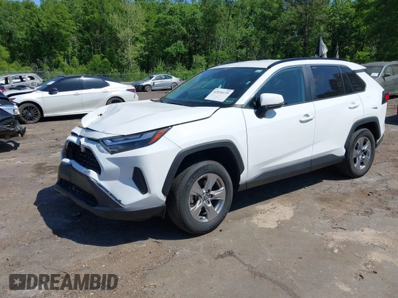 2024 Toyota RAV4 XLE with VIN 2T3P1RFV2RW443293, listed as a IAAI auction lot 42030139 with 32,277 mi miles. Bid and sale history available at carsss.com. Image 2.